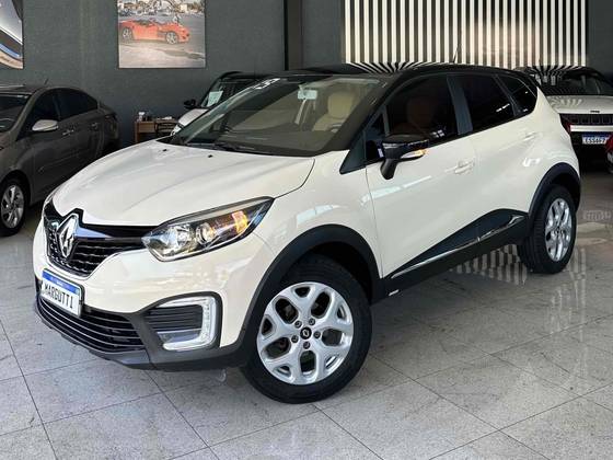 RENAULT CAPTUR 1.6 16V SCE FLEX LIFE X-TRONIC RENAULT CAPTUR 1.6 16V SCE FLEX LIFE X-TRONIC
